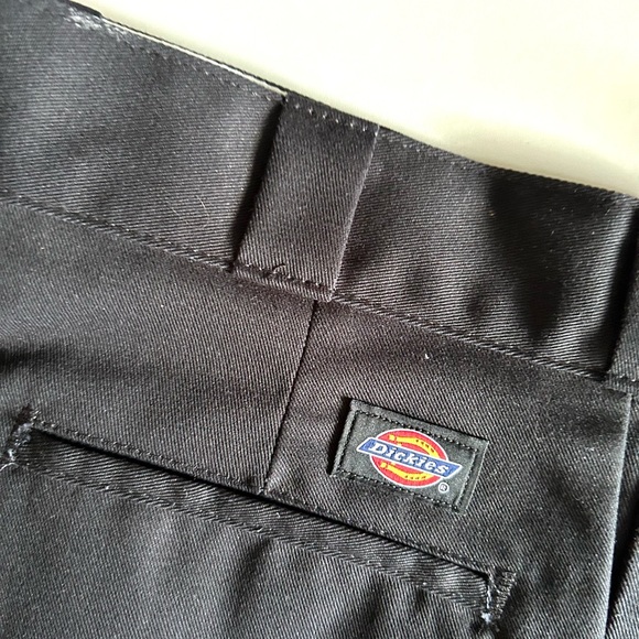 Men’s Dickies NWT (34x30) Original Fit 874 Flex Slacks/Work Pants, Durable Twill - Picture 2 of 4
